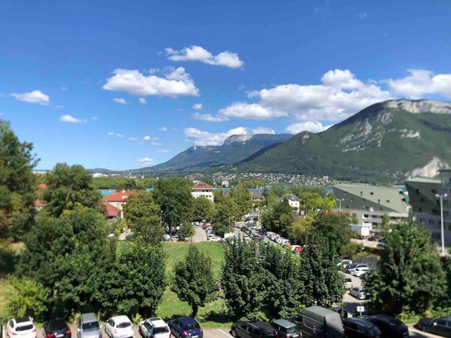 Le Panorama - Vue Lac Et Montagne Avec Parking Annecy Exterior photo